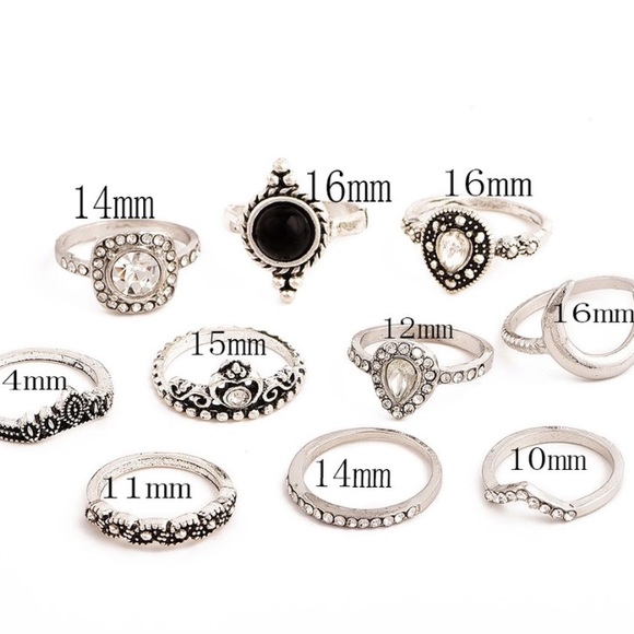 🎯 3/$20 10 Piece set Boho Retro Silver Ring Set - Picture 6 of 6